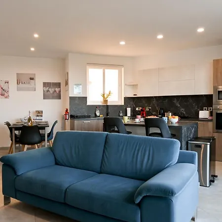 Seaview Pool And Modern Gozo - Happy Lejlighed