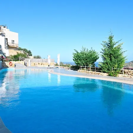 Apartamento Sunny Bay View + Shared Pool Gozo - Happy Xagħra