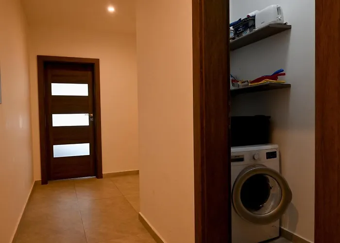 Lejlighed Seaview Pool And Modern Gozo - Happy