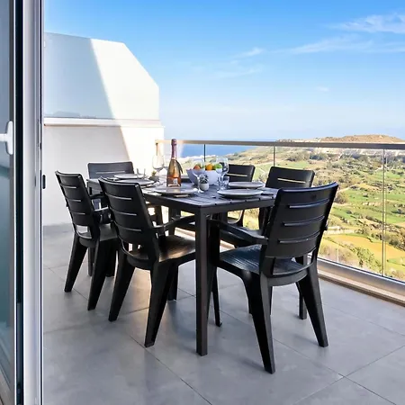 A Sunny Bay View + Shared Pool Gozo - Happy Xagħra