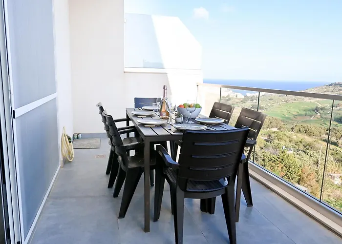 Seaview Pool And Modern Gozo - Happy Appartamento *