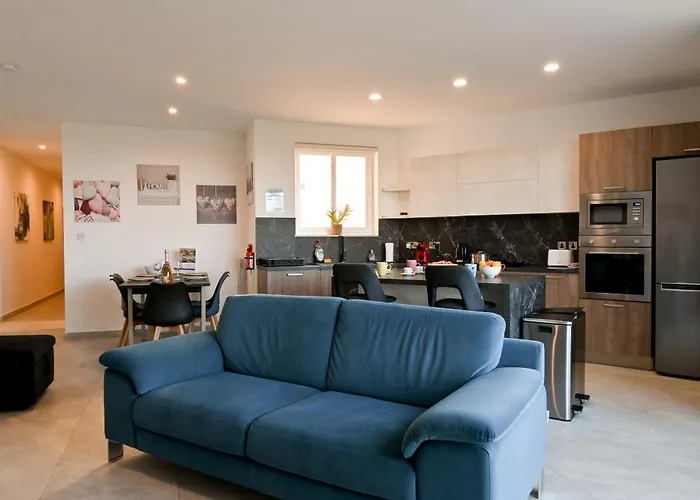 Seaview Pool And Modern Gozo - Happy Appartement