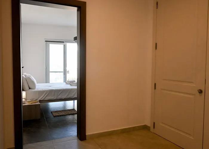 Seaview Pool And Modern Gozo - Happy Appartement