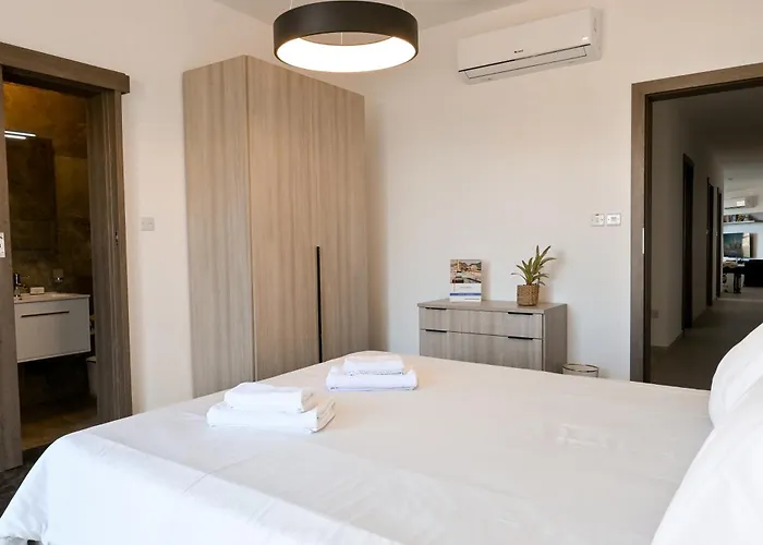 Appartement Seaview Pool And Modern Gozo - Happy *