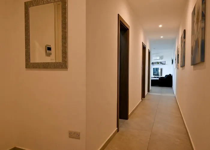 Appartamento Seaview Pool And Modern Gozo - Happy