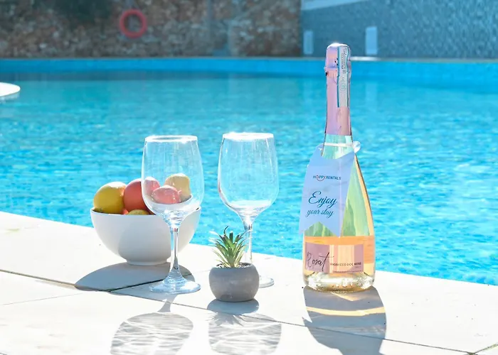 Seaview Pool And Modern Gozo - Happy Appartamento *