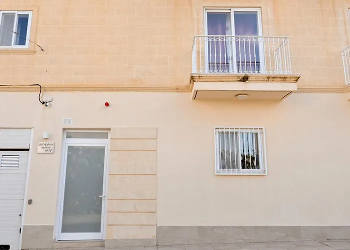 Seaview Pool And Modern Gozo - Happy *